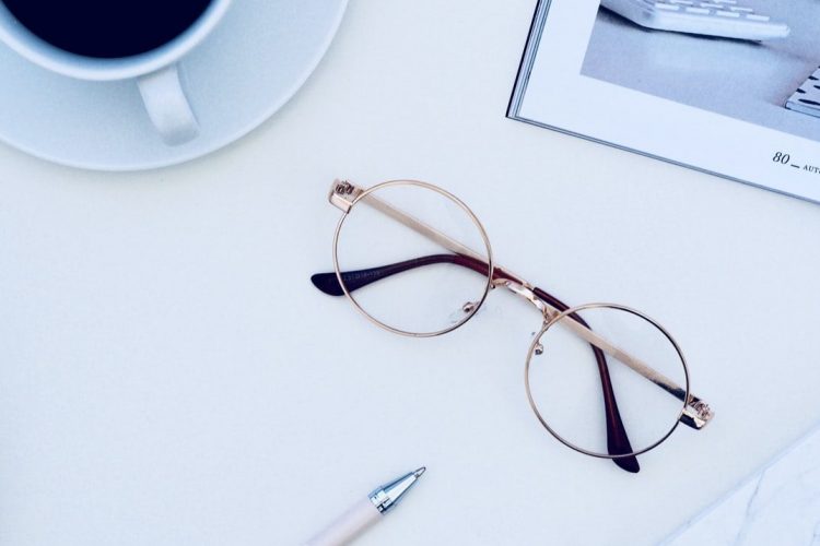Bifocal & Progressive Lenses – What is the Difference?